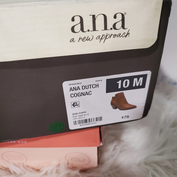 A.N.A. Duch Cognac Ankle Boots with Side Zipper - Picture 7 of 7